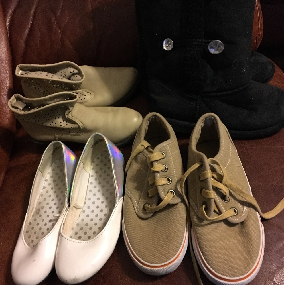 Girls Shoes
